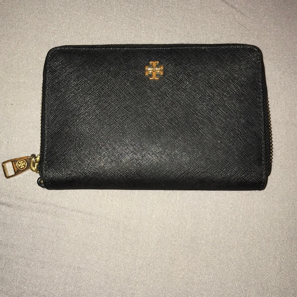 Tory Burch wallet